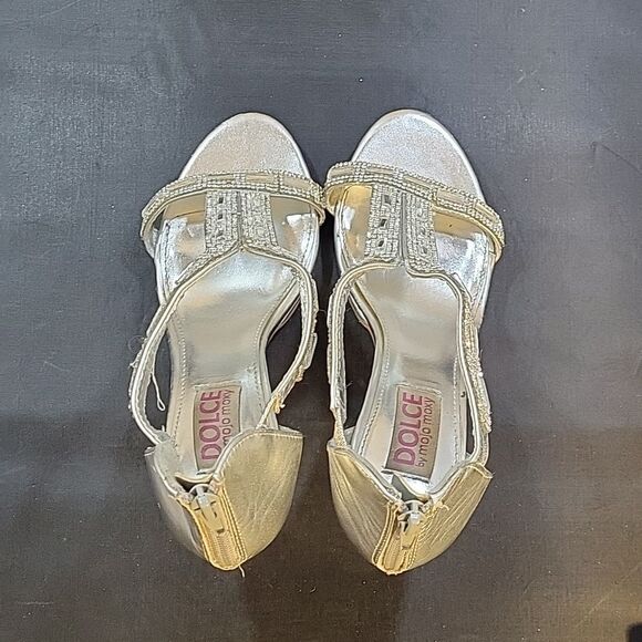 DOLCE BY MOJO MAXY JEWEL EMBELLISHMENTS ROUND TOE HIGH HEEL STILETTOS SANDAL - Picture 4 of 14